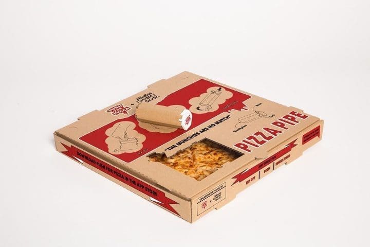 Una caja de pizza con un segundo uso muy particular 06