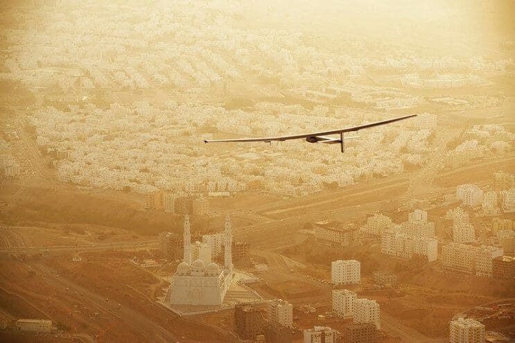 ¡Increíble! Este avión ha dado la vuelta al mundo sin una sola gota de gasolina 06