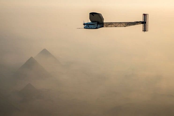 ¡Increíble! Este avión ha dado la vuelta al mundo sin una sola gota de gasolina 09