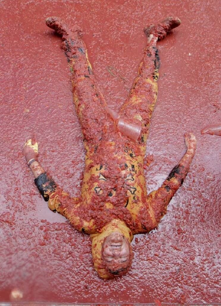 La Tomatina la pelea de comida más grande del mundo 12