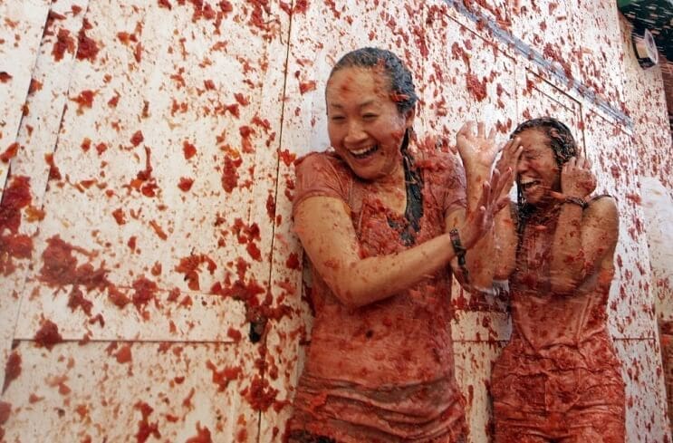 La Tomatina la pelea de comida más grande del mundo 13