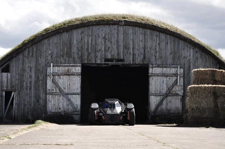 desarmaron-un-lamborghini-para-hacer-un-batimovil-y-luce-de-lo-mas-genial-07