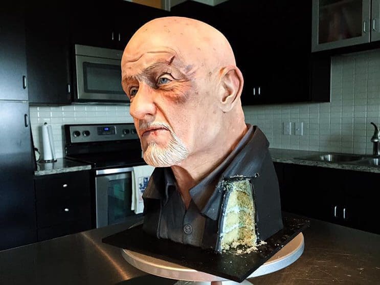 Esta torta de Breaking Bad luce igual que el personaje original